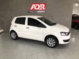 VOLKSWAGEN - FOX - 2013/2013 - Branca - R$ 31.900,00