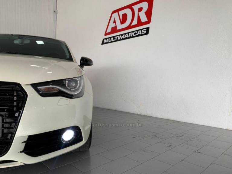 AUDI - A1 - 2011/2011 - Branca - R$ 62.900,00