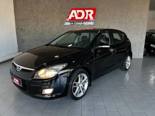 HYUNDAI - I30 - 2011/2012 - Preta - R$ 48.900,00