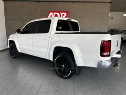 VOLKSWAGEN - AMAROK - 2017/2018 - Branca - R$ 155.900,00