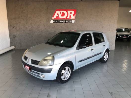 RENAULT - CLIO - 2004/2004 - Prata - R$ 16.900,00