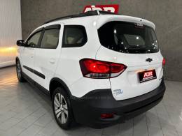 CHEVROLET - SPIN - 2022/2022 - Branca - R$ 71.900,00