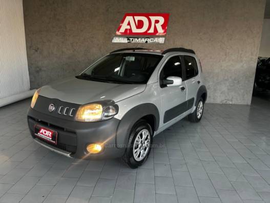 FIAT - UNO - 2010/2011 - Prata - Sob Consulta