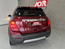 CHEVROLET - TRACKER - 2014/2015 - Vermelha - R$ 74.900,00