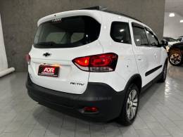 CHEVROLET - SPIN - 2022/2022 - Branca - R$ 72.900,00