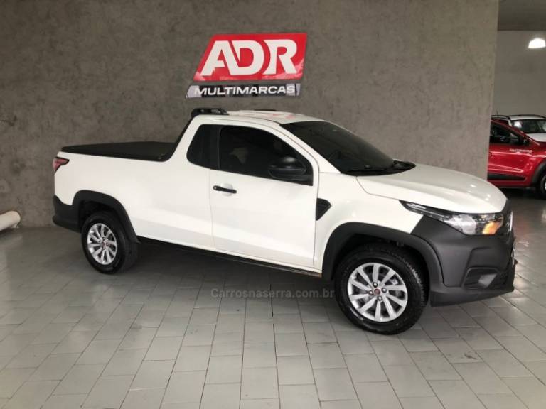 FIAT - STRADA - 2021/2022 - Branca - R$ 65.900,00