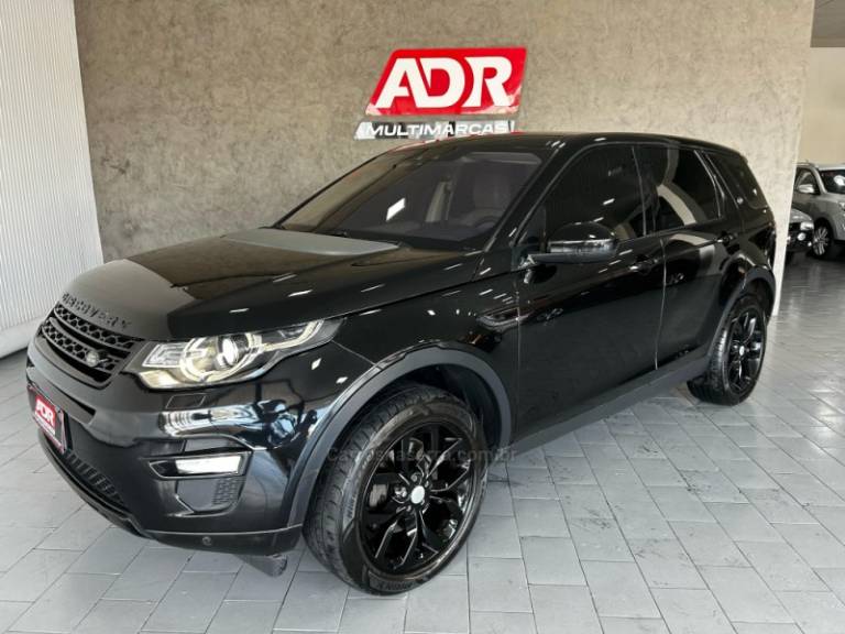 LAND ROVER - DISCOVERY SPORT - 2015/2016 - Preta - R$ 124.900,00