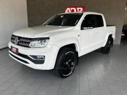 VOLKSWAGEN - AMAROK - 2017/2018 - Branca - R$ 155.900,00