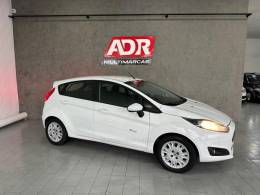 FORD - FIESTA - 2015/2015 - Branca - R$ 43.900,00