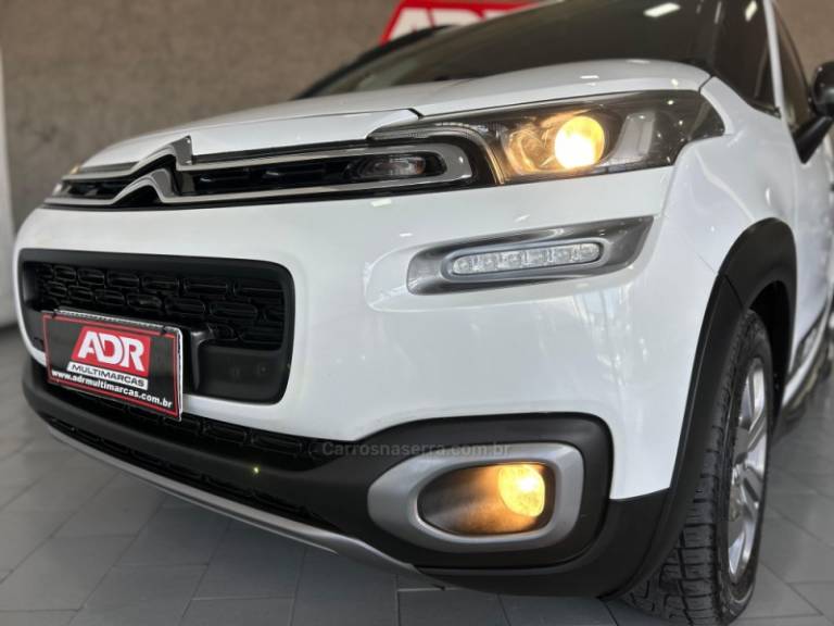 CITROËN - AIRCROSS - 2016/2017 - Branca - R$ 56.900,00