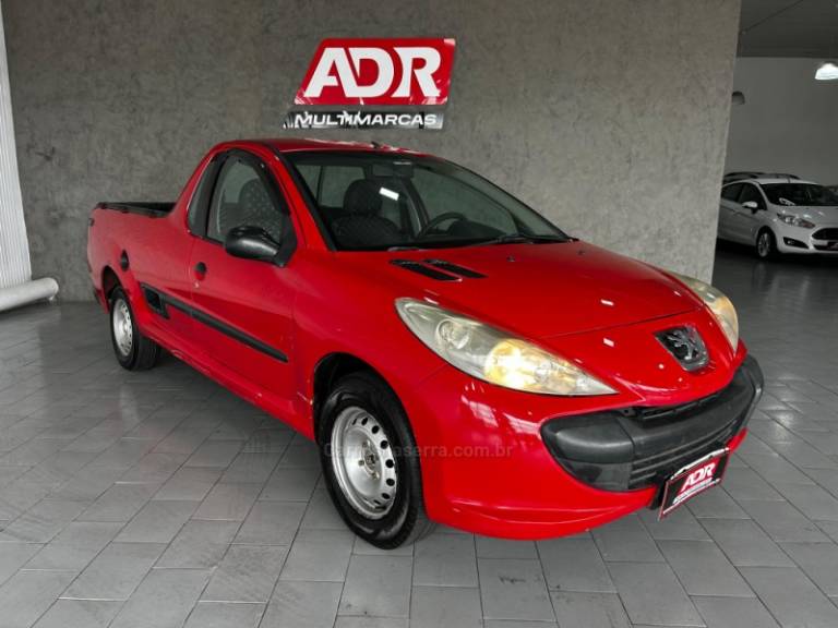 PEUGEOT - HOGGAR - 2013/2013 - Vermelha - R$ 23.900,00