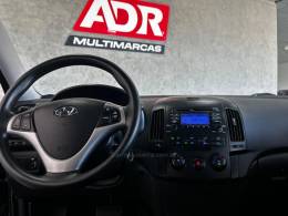 HYUNDAI - I30 - 2011/2012 - Preta - R$ 48.900,00