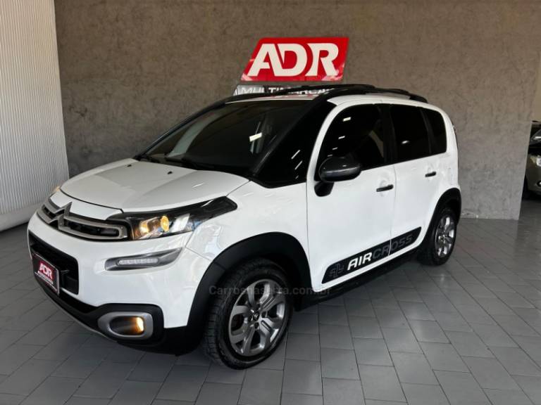 CITROËN - AIRCROSS - 2016/2017 - Branca - R$ 56.900,00