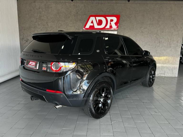 LAND ROVER - DISCOVERY SPORT - 2015/2016 - Preta - R$ 124.900,00