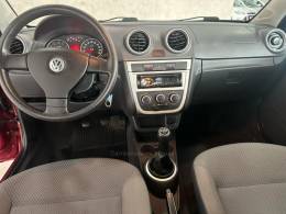 VOLKSWAGEN - VOYAGE - 2011/2012 - Vermelha - R$ 36.900,00